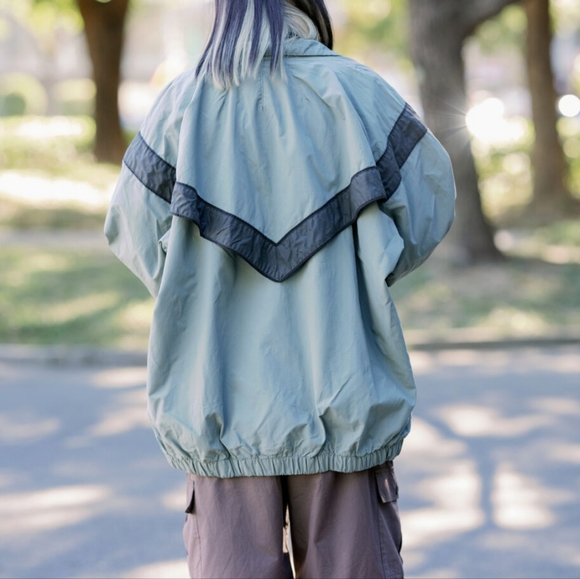 ARMY Vintage 80s Chevron Nylon Oversized Bomber Jacket Green Gray sz M - Picture 11 of 11